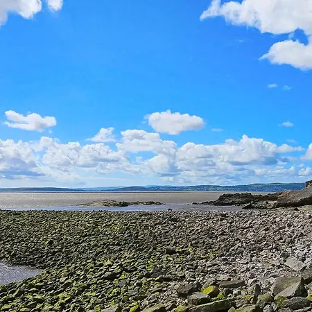 Holiday home Sunnycote *