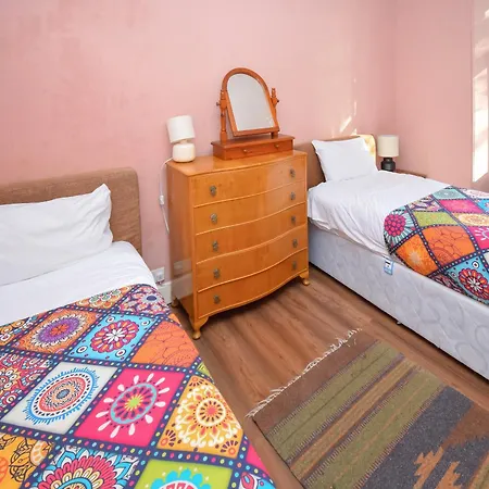 Sunnycote Nyaraló